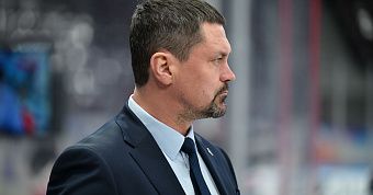 Евгений Есаулов: «В третьем периоде довели дело до победы — грамотно сыграли по счёту»