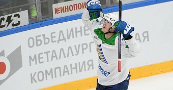 Максим Кузнецов: «Немного был мандраж от первого матча в КХЛ, но руки не тряслись» Максим Кузнецов: «Немного был мандраж от первого матча в КХЛ, но руки не тряслись»