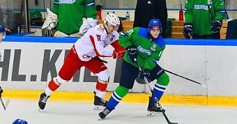 «Толпар» уступил «Авто» в серии буллитов