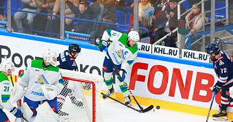 Григорий Панин: «После первого периода перестроились и начали действовать увереннее» Григорий Панин: «После первого периода перестроились и начали действовать увереннее»