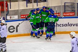 «Толпар» разгромил «Белых Медведей» в Уфе