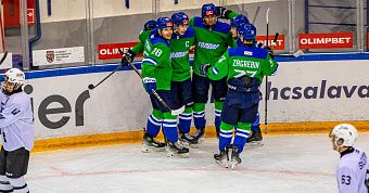 «Толпар» разгромил «Белых Медведей» в Уфе