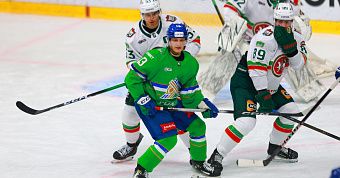 «Салават Юлаев» уступил «Ак Барсу» в Уфе