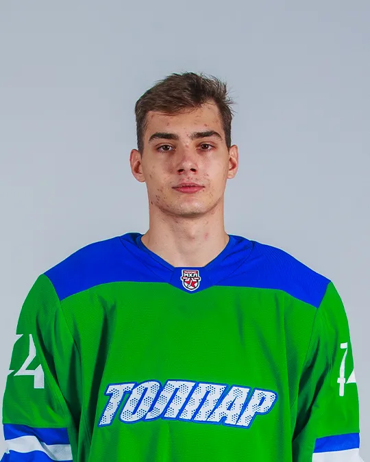 Арман Адамян